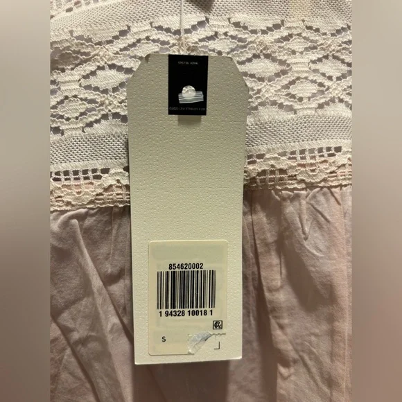 Levi’s Baby Pink Peasant Top Blouse - Picture 5 of 6